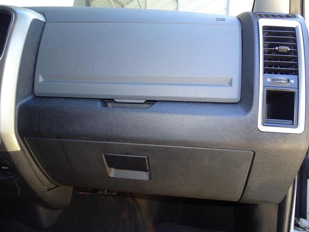 RAM 3500 SLT Crew Cab LWB 4WD DRW 2013
