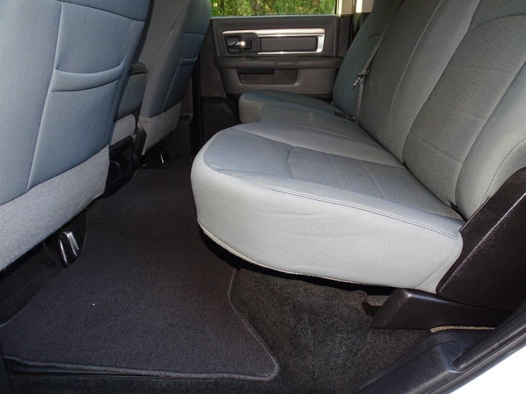 RAM 3500 SLT Crew Cab LWB 4WD DRW 2013