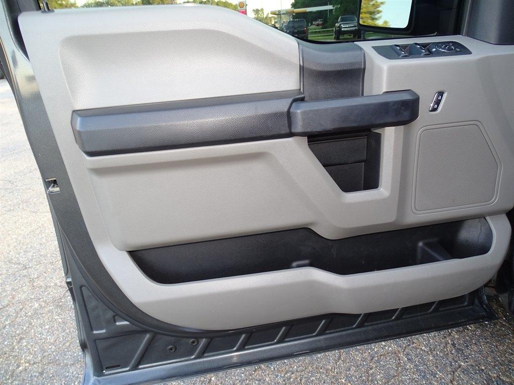 Ford F-150 XL SuperCrew 6.5-ft. Bed 4WD 2020