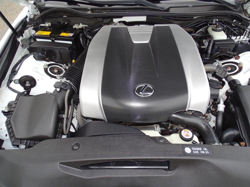 Lexus IS 300 RWD 2019