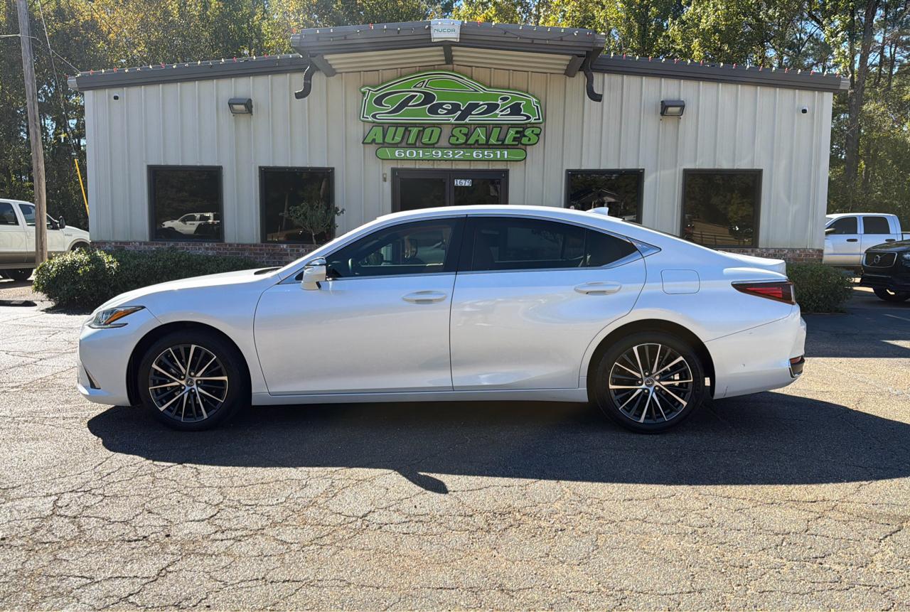 Lexus ES 250 Premium 2024