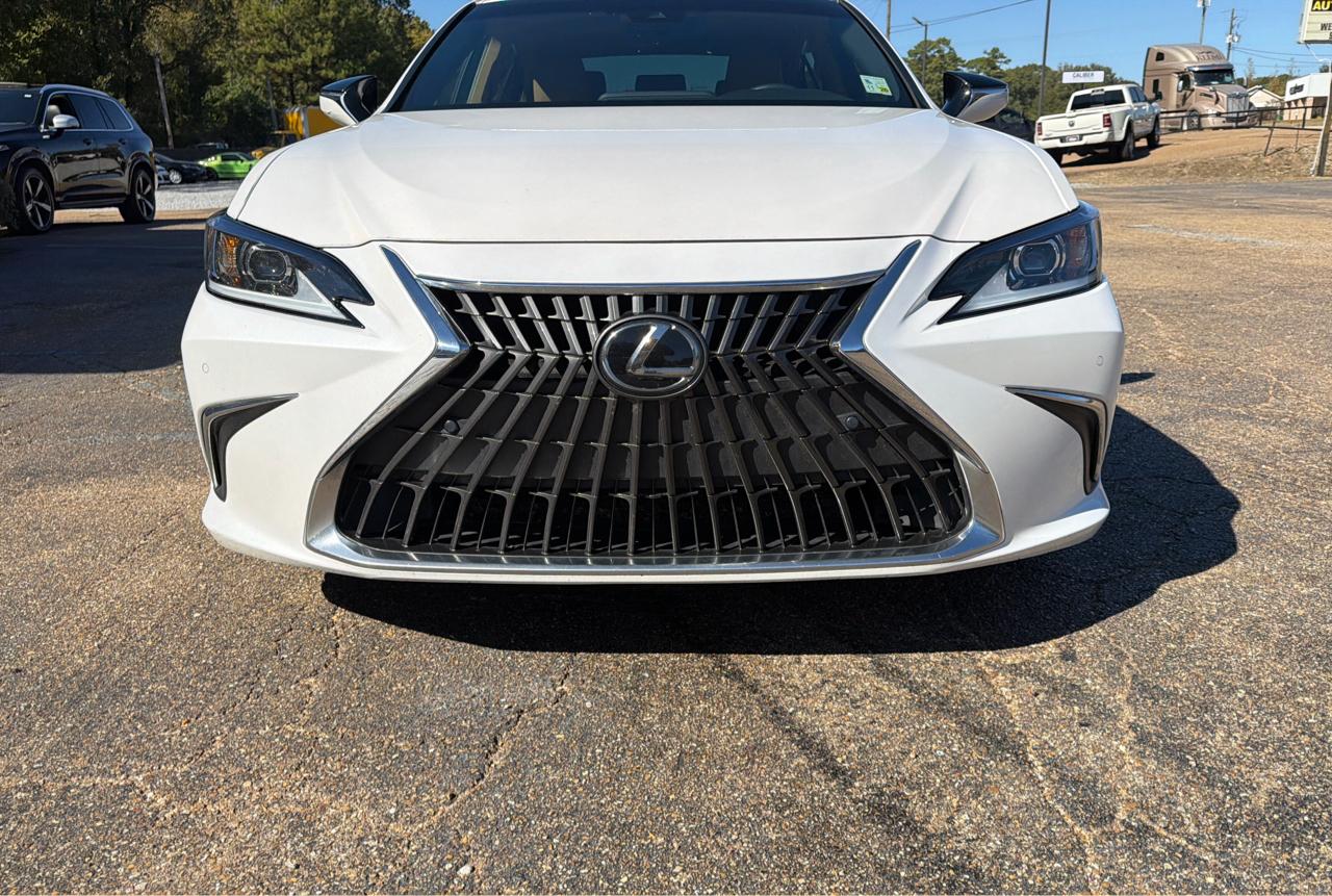 Lexus ES 250 Premium 2024