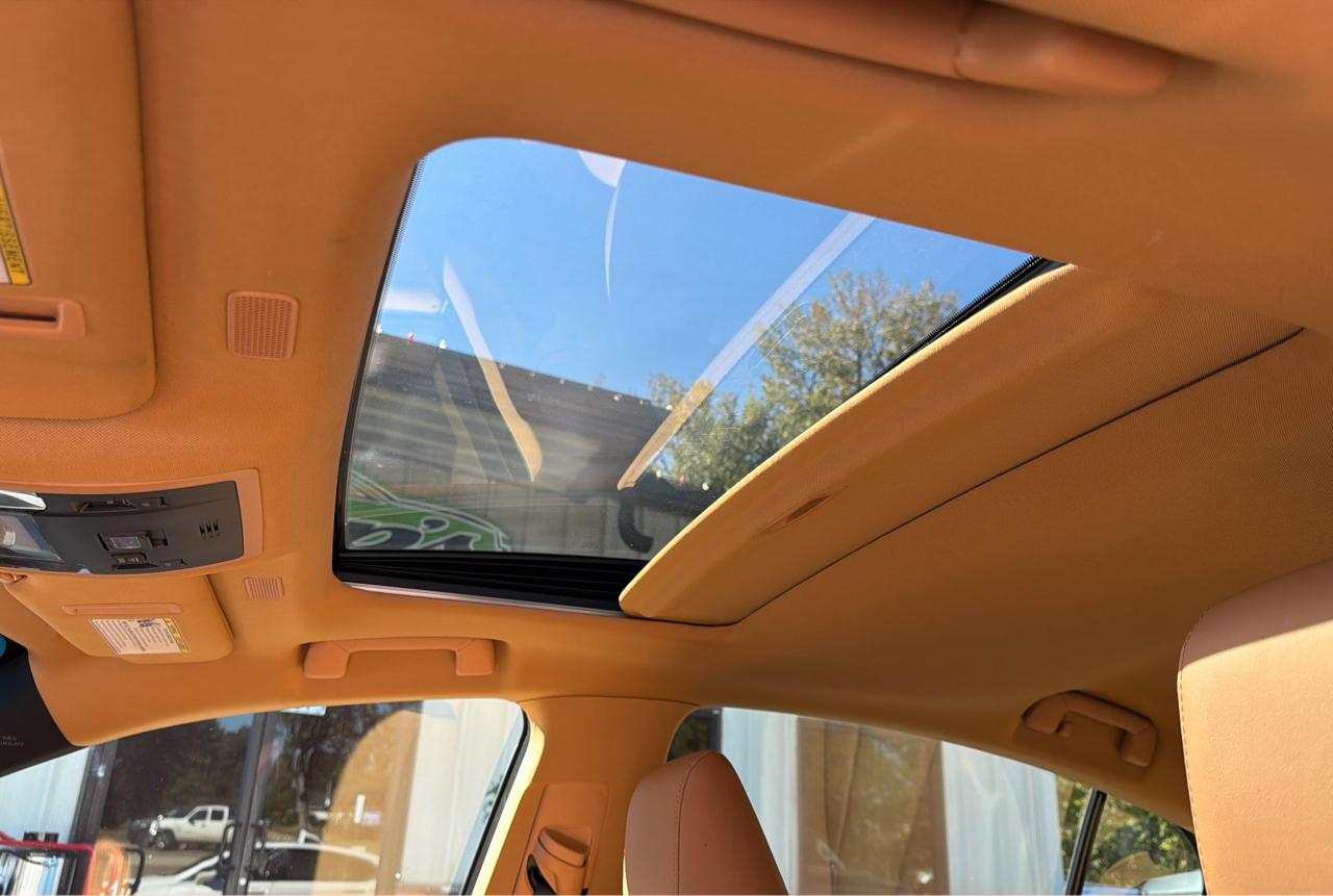 Lexus ES 250 Premium 2024