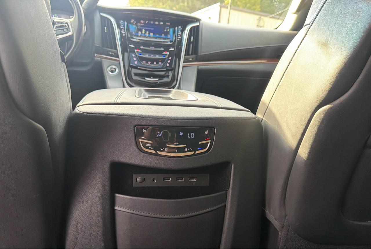 Cadillac Escalade ESV 2WD Premium 2020