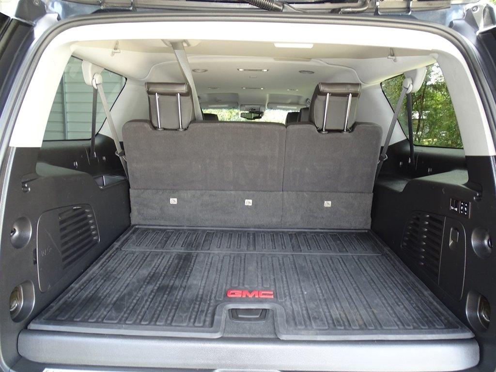 GMC Yukon XL Denali 2WD 2020