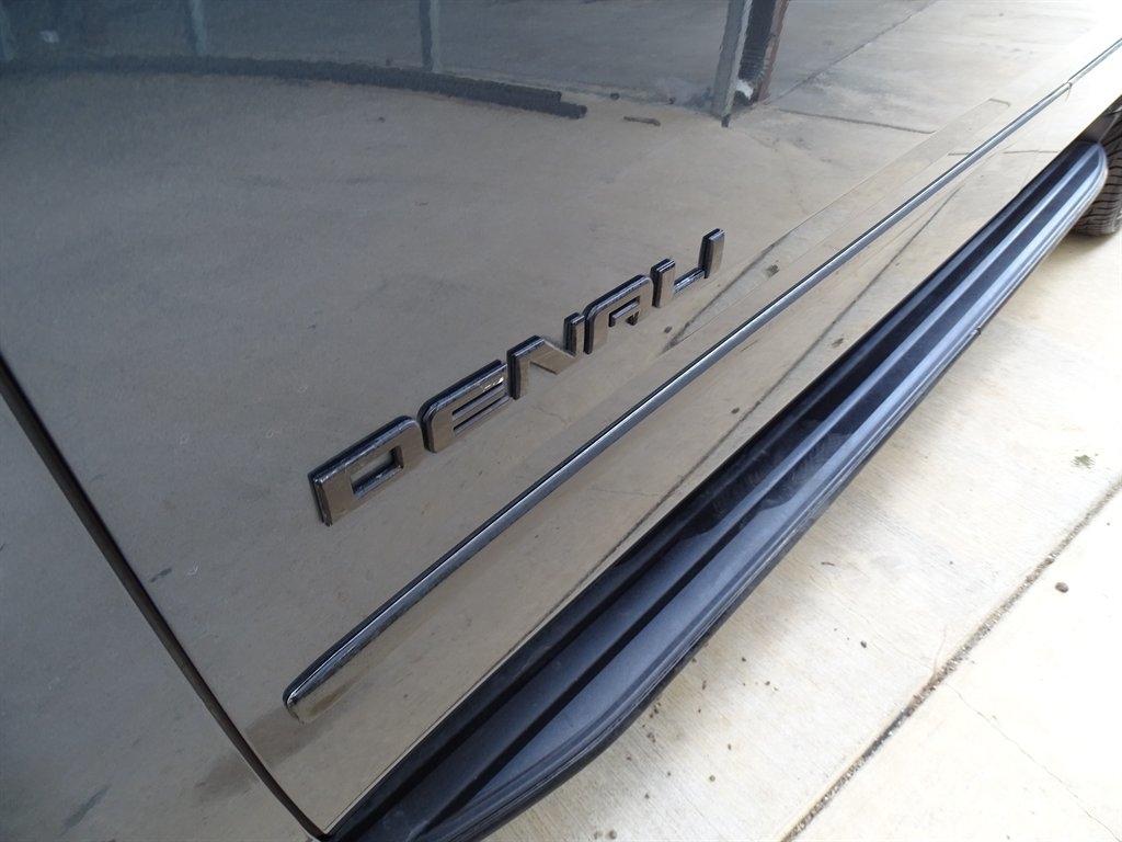 GMC Yukon XL Denali 2WD 2020