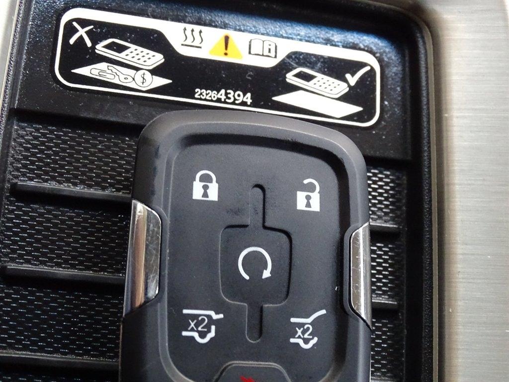 GMC Yukon XL Denali 2WD 2020