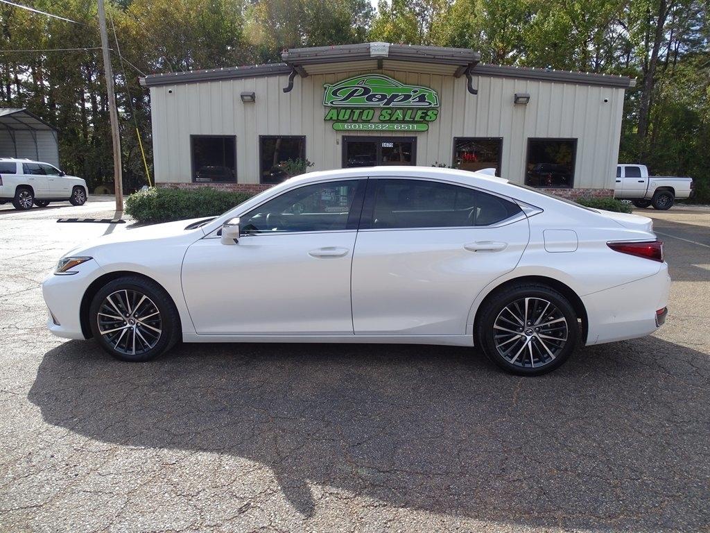 Lexus ES 250 Luxury AWD 2024