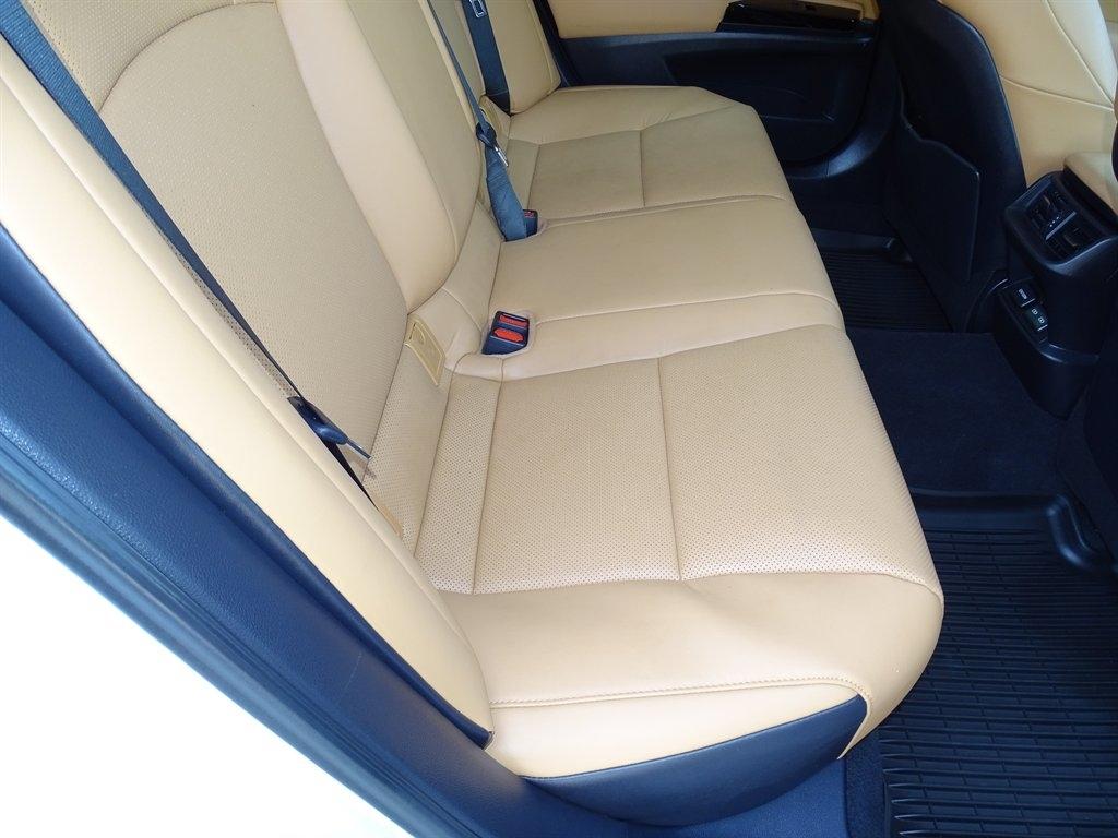Lexus ES 250 Luxury AWD 2024