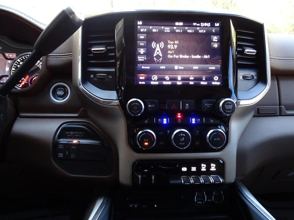 RAM 2500 Laramie Crew Cab SWB 4WD 2019