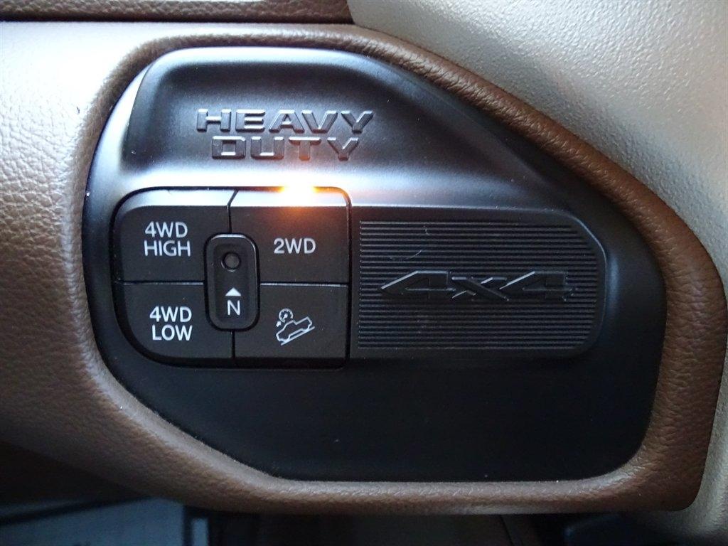RAM 2500 Laramie Crew Cab SWB 4WD 2019