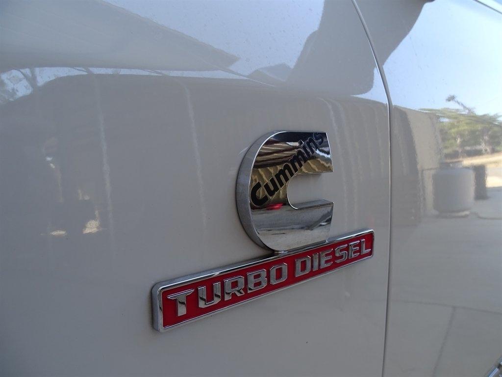 RAM 2500 Laramie Crew Cab SWB 4WD 2019