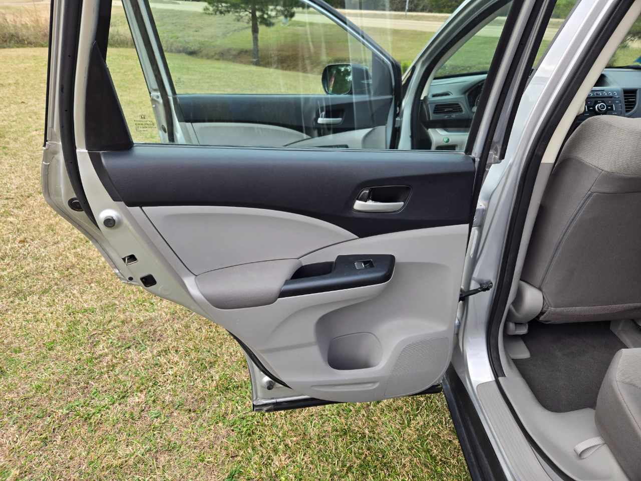 Honda CR-V LX 2WD 5-Speed AT 2013