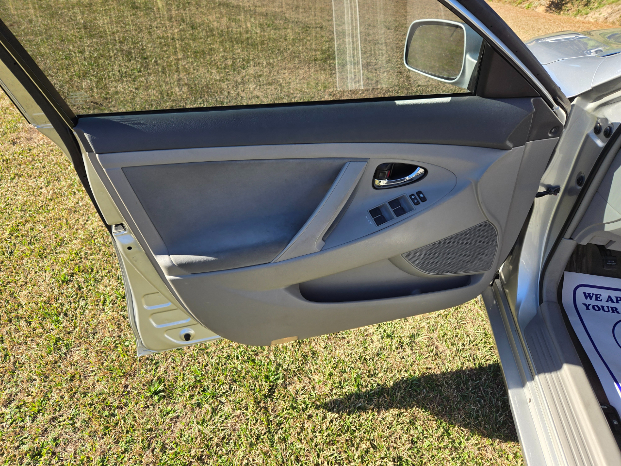 Toyota Camry LE 4D Sedan 2010