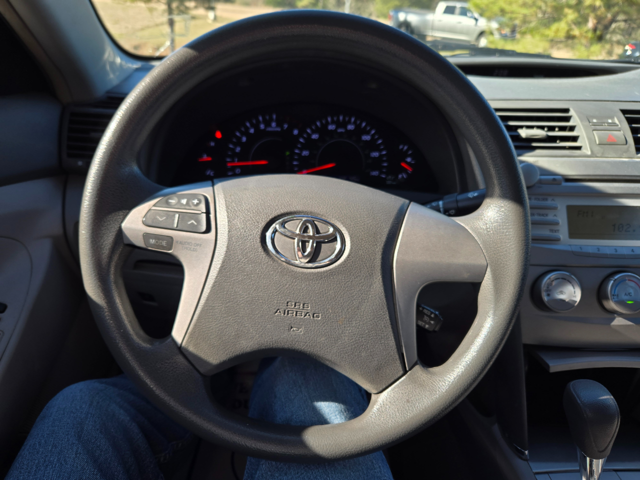 Toyota Camry LE 4D Sedan 2010