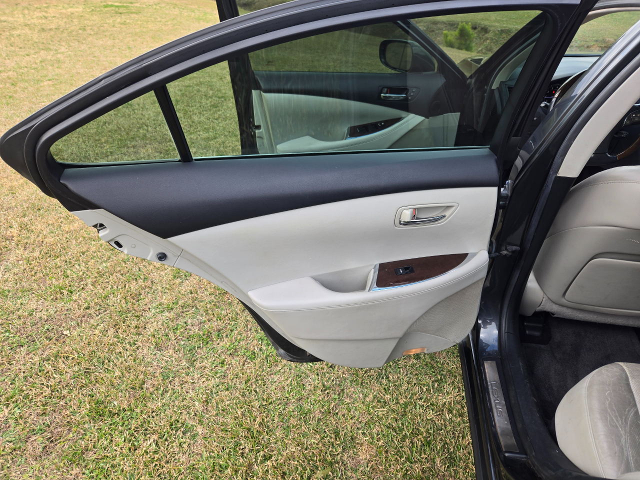 Lexus ES 350 Sedan 2010