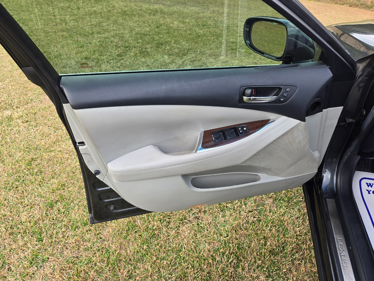 Lexus ES 350 Sedan 2010