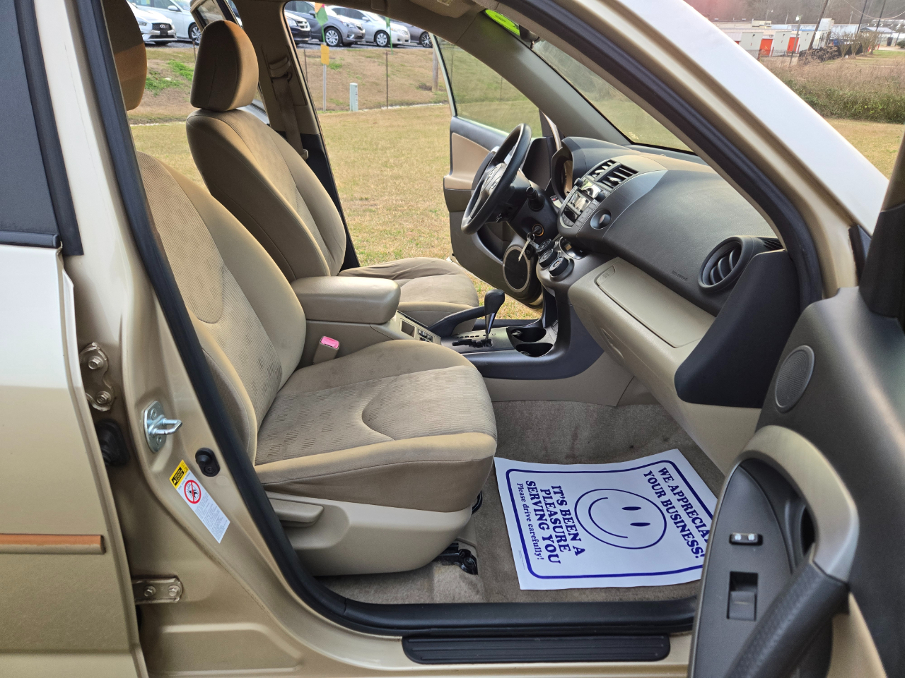 Toyota RAV4 Base I4 2WD 2009