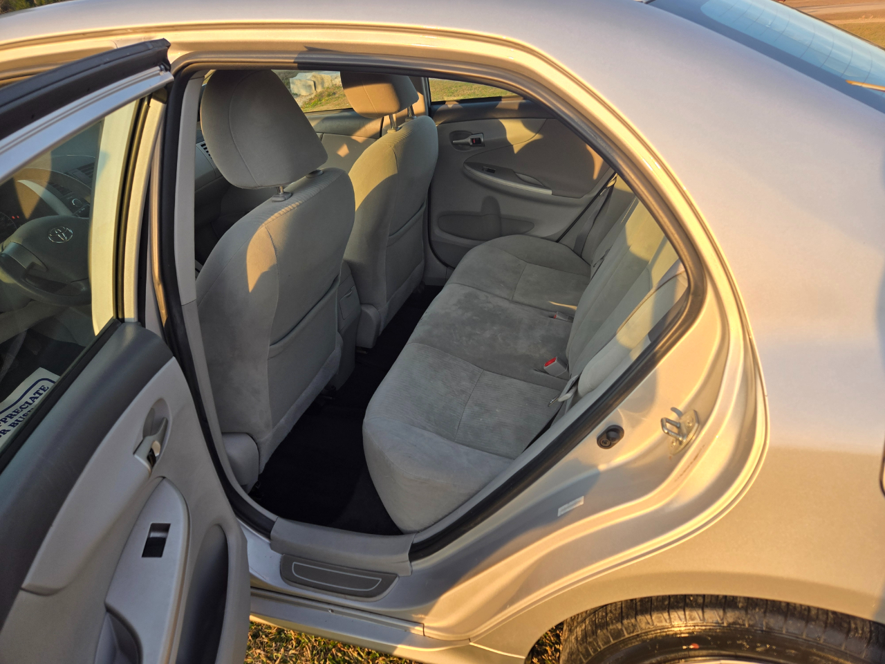 Toyota Corolla LE 2010