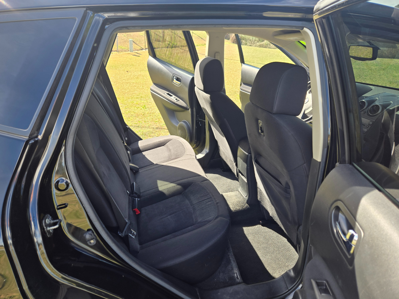 Nissan Rogue S AWD 2010