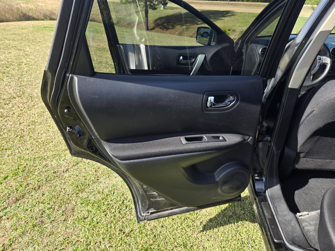 Nissan Rogue S AWD 2010