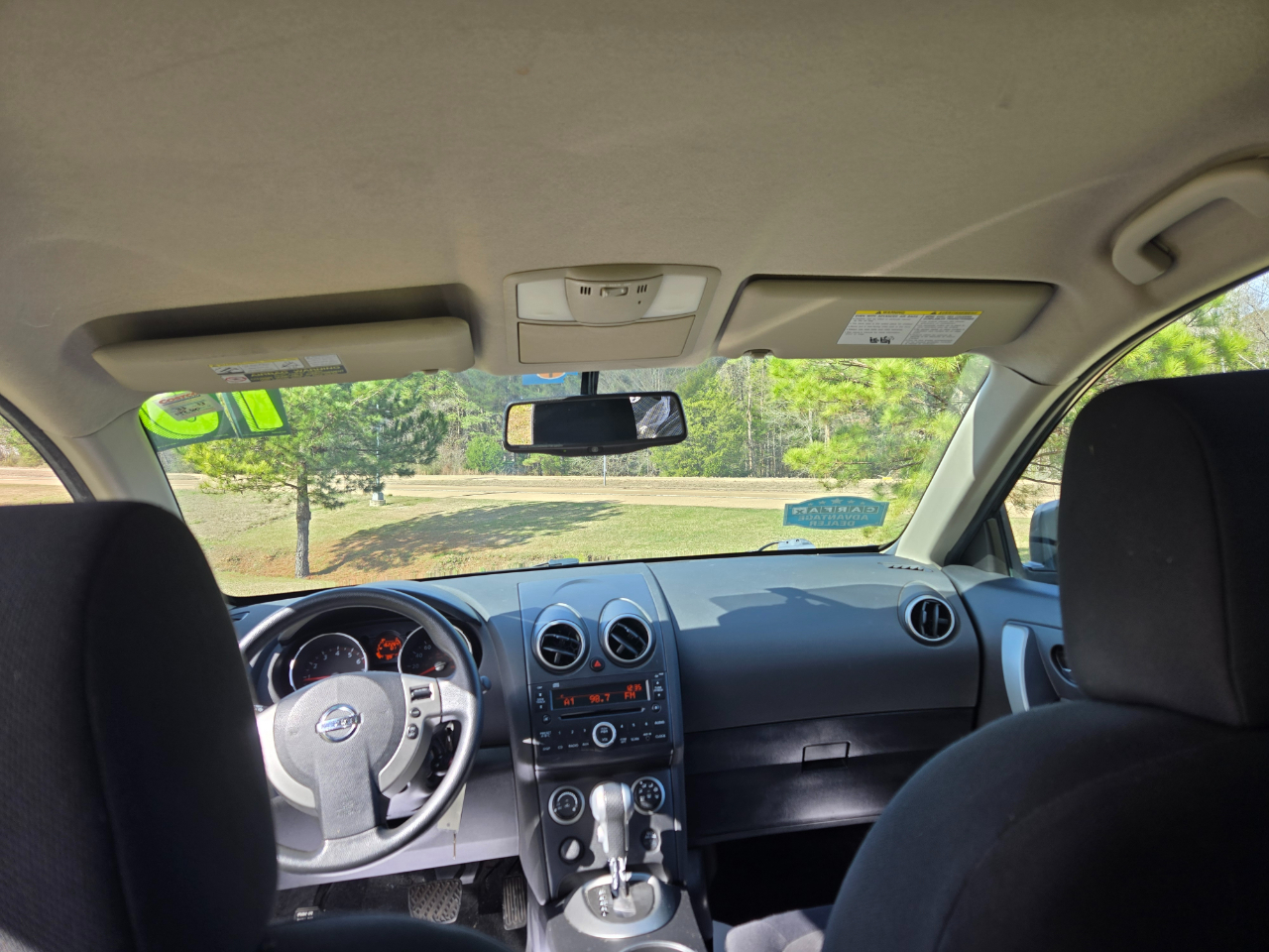 Nissan Rogue S AWD 2010