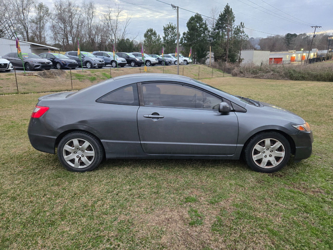 Honda Civic LX Coupe 5-Speed MT 2010