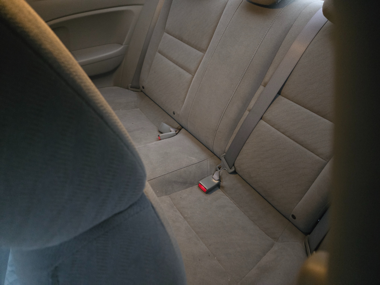 Honda Civic LX Coupe 5-Speed MT 2010