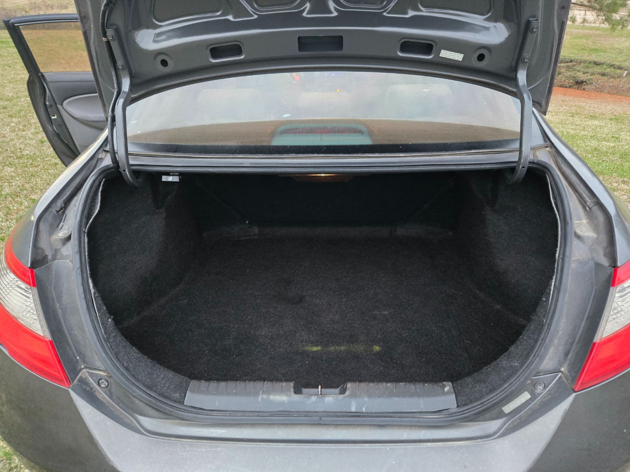 Honda Civic LX Coupe 5-Speed MT 2010