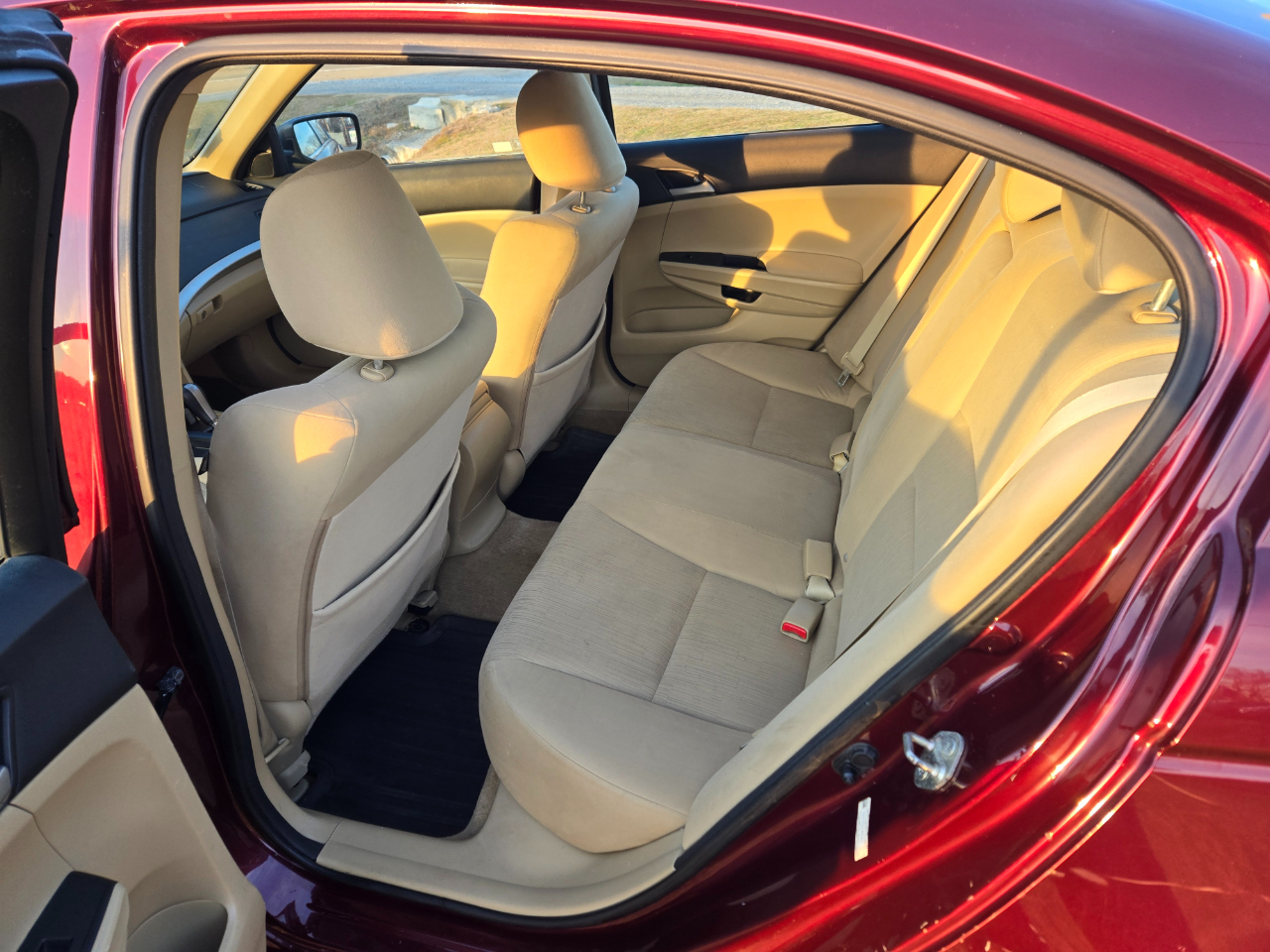 Honda Accord LX-P Sedan AT 2012