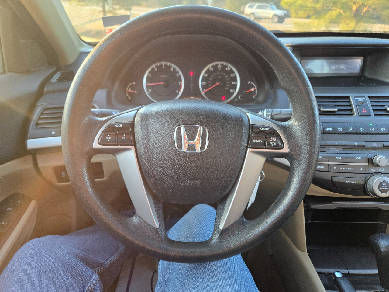 Honda Accord LX-P Sedan AT 2012