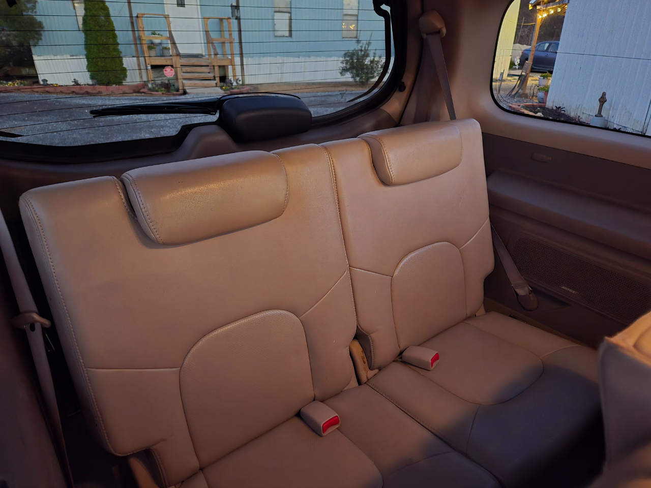 Nissan Pathfinder LE 2WD 2011