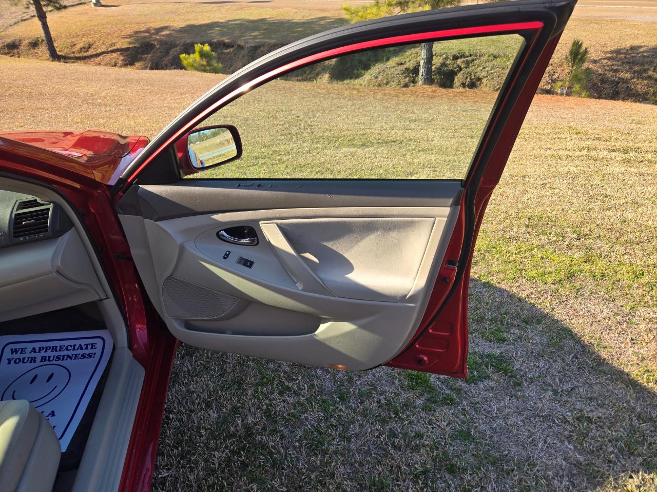 Toyota Camry LE 2010