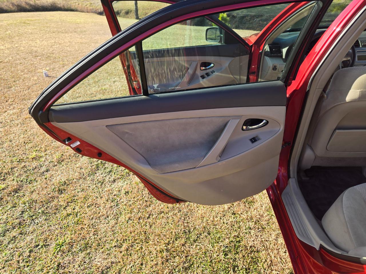 Toyota Camry LE 2010