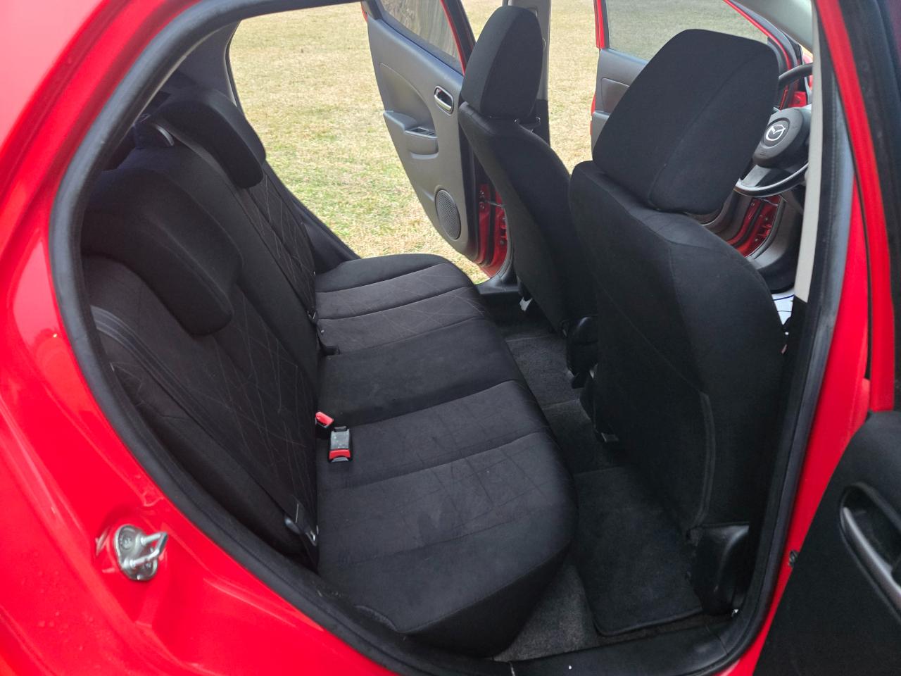 Mazda MAZDA2 Sport AT 2014