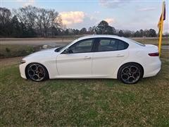 2023 Alfa Romeo Giulia 