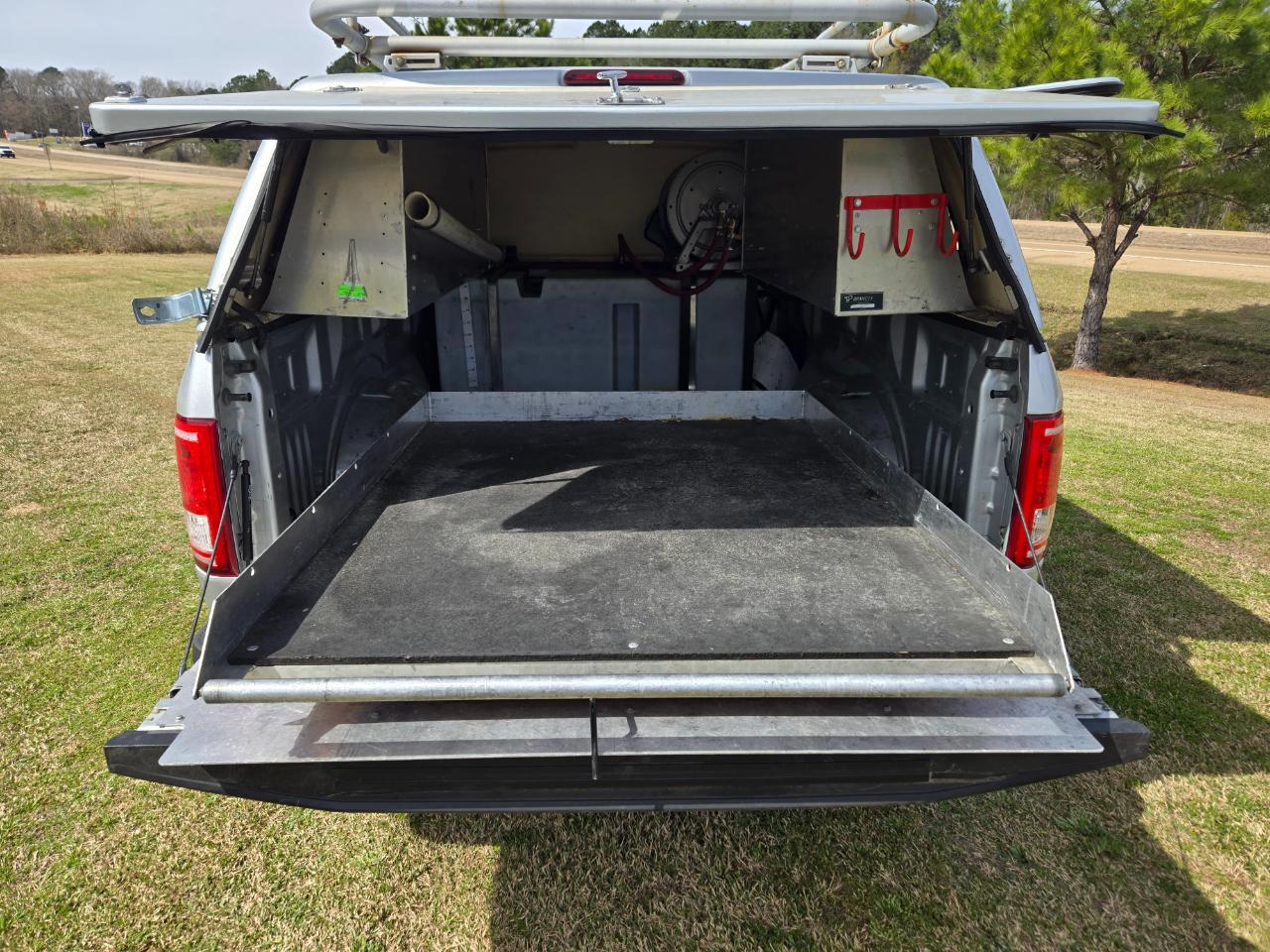 Ford F-150 XL 8-ft. Bed 2WD 2016