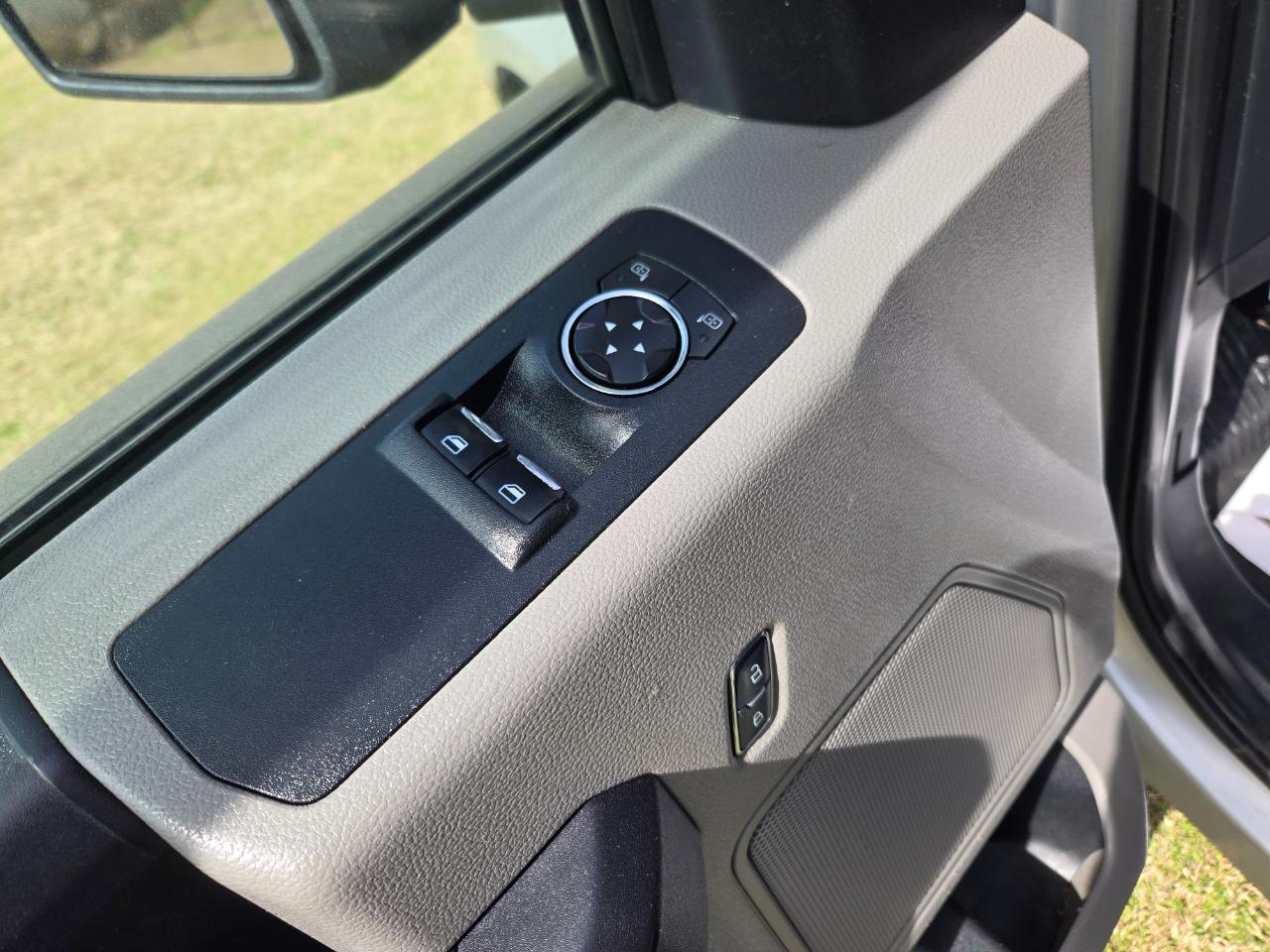 Ford F-150 XL 8-ft. Bed 2WD 2016