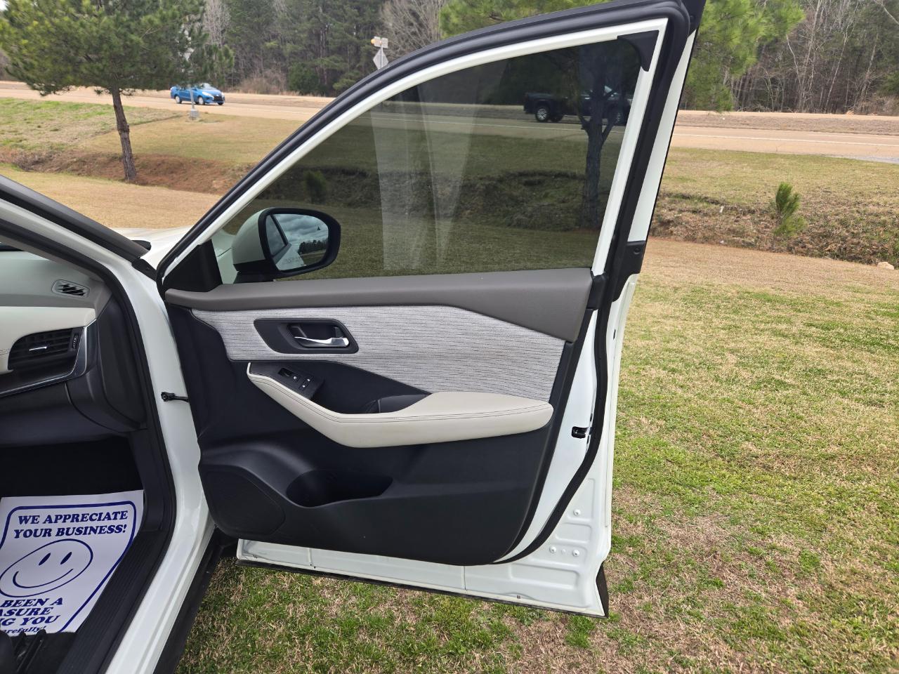 Nissan Rogue SV 2023