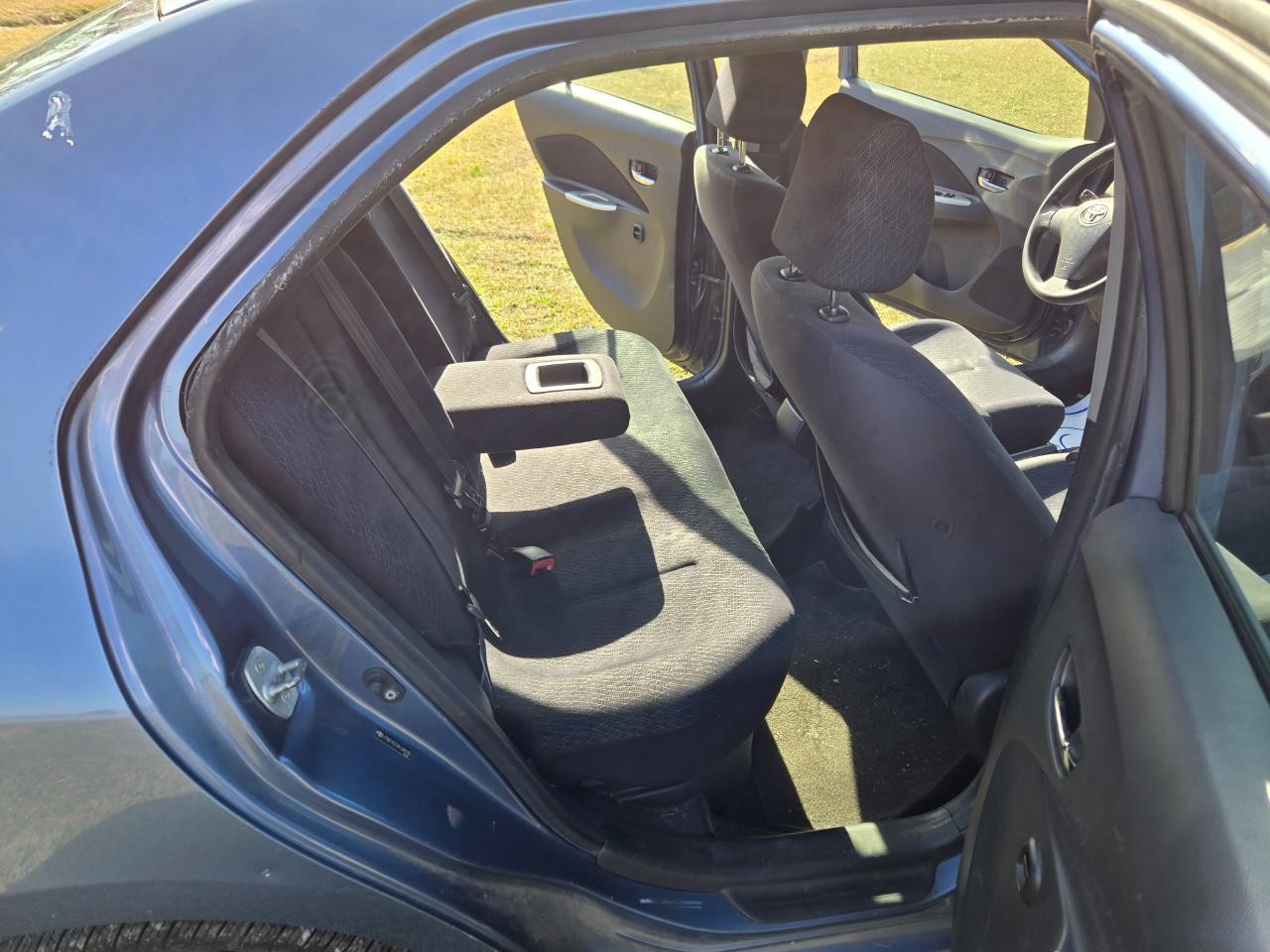 Toyota Yaris Sedan 2008