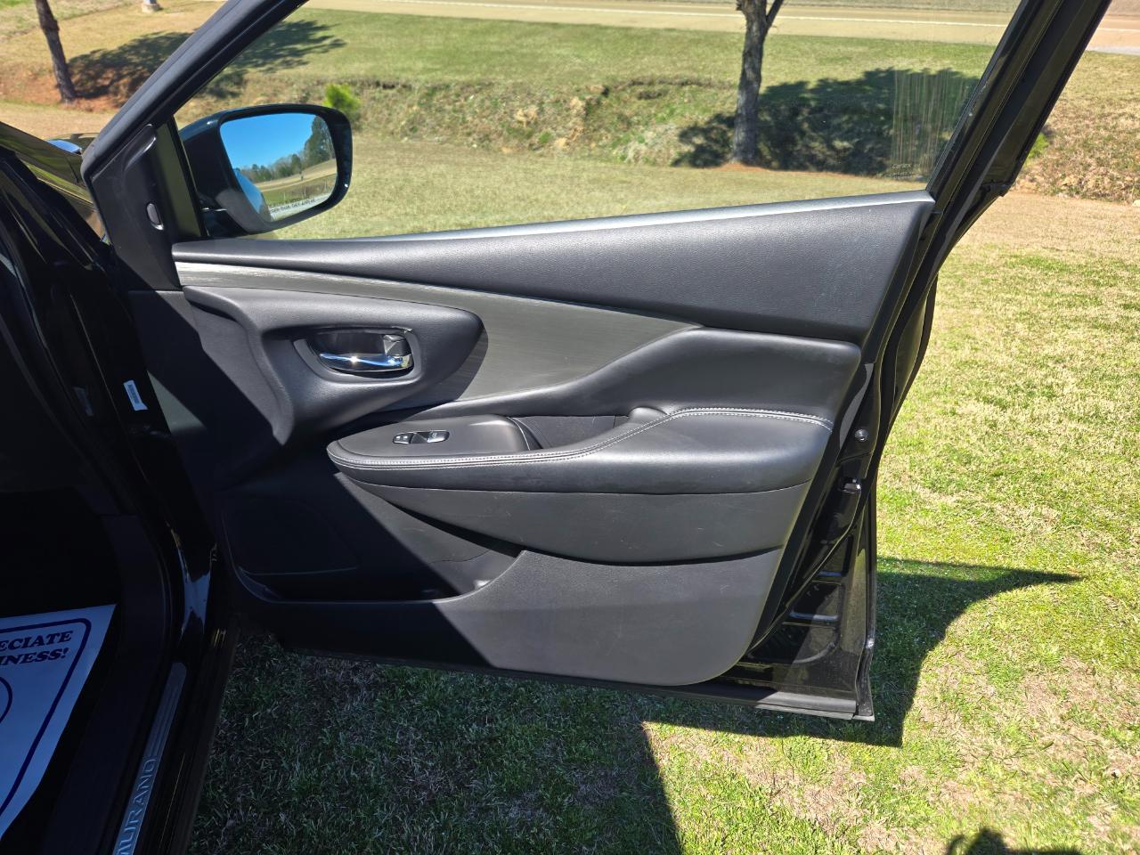 Nissan Murano SV AWD 2015