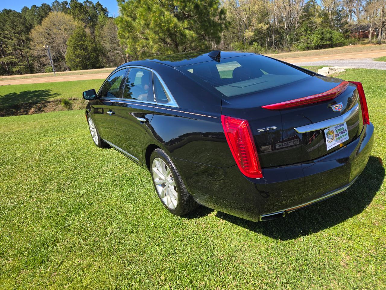 Cadillac XTS Luxury FWD 2016