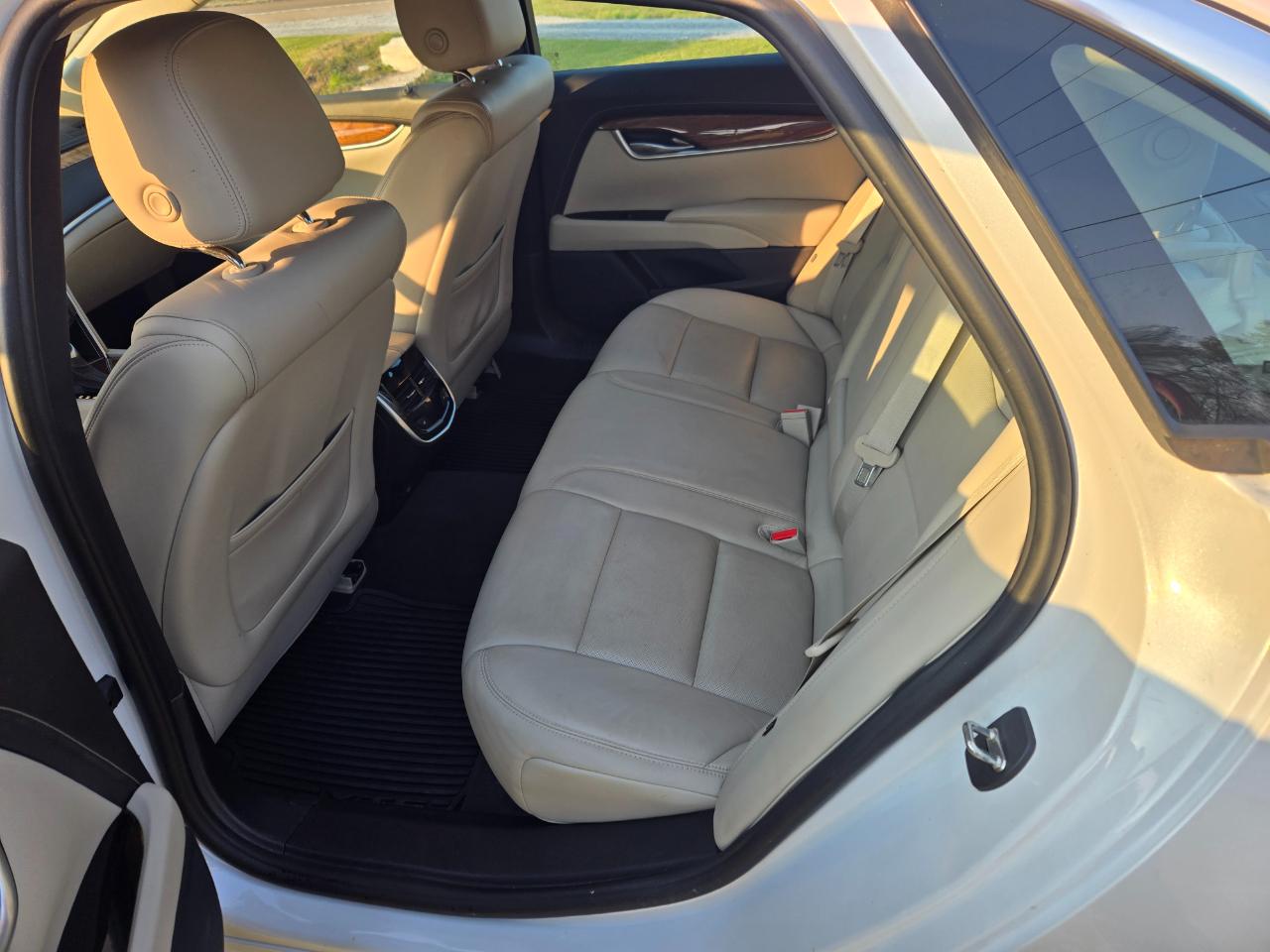 Cadillac XTS Luxury FWD 2019