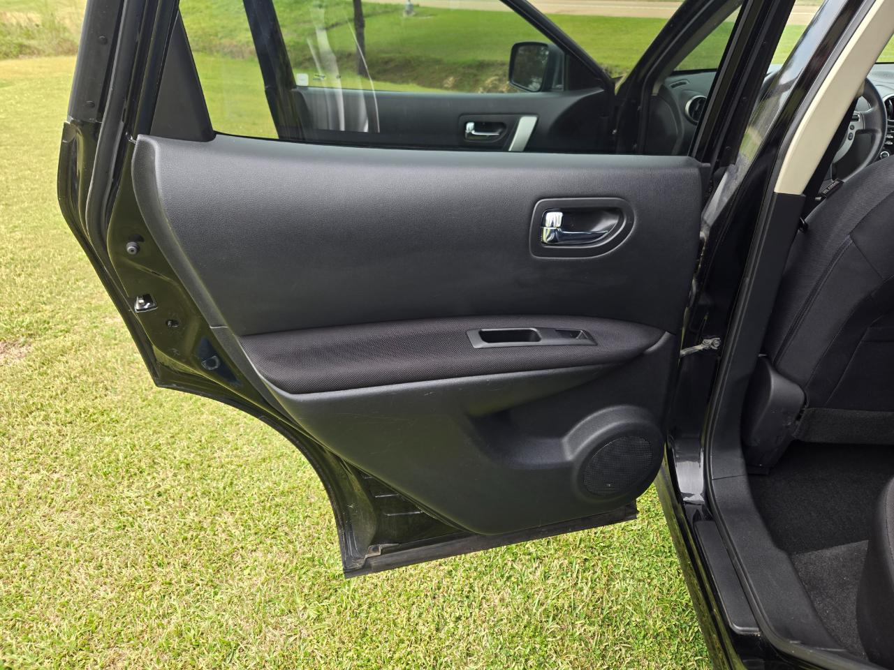 Nissan Rogue Select S 2WD 2015