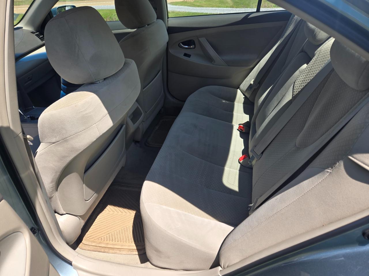 Toyota Camry LE 2009