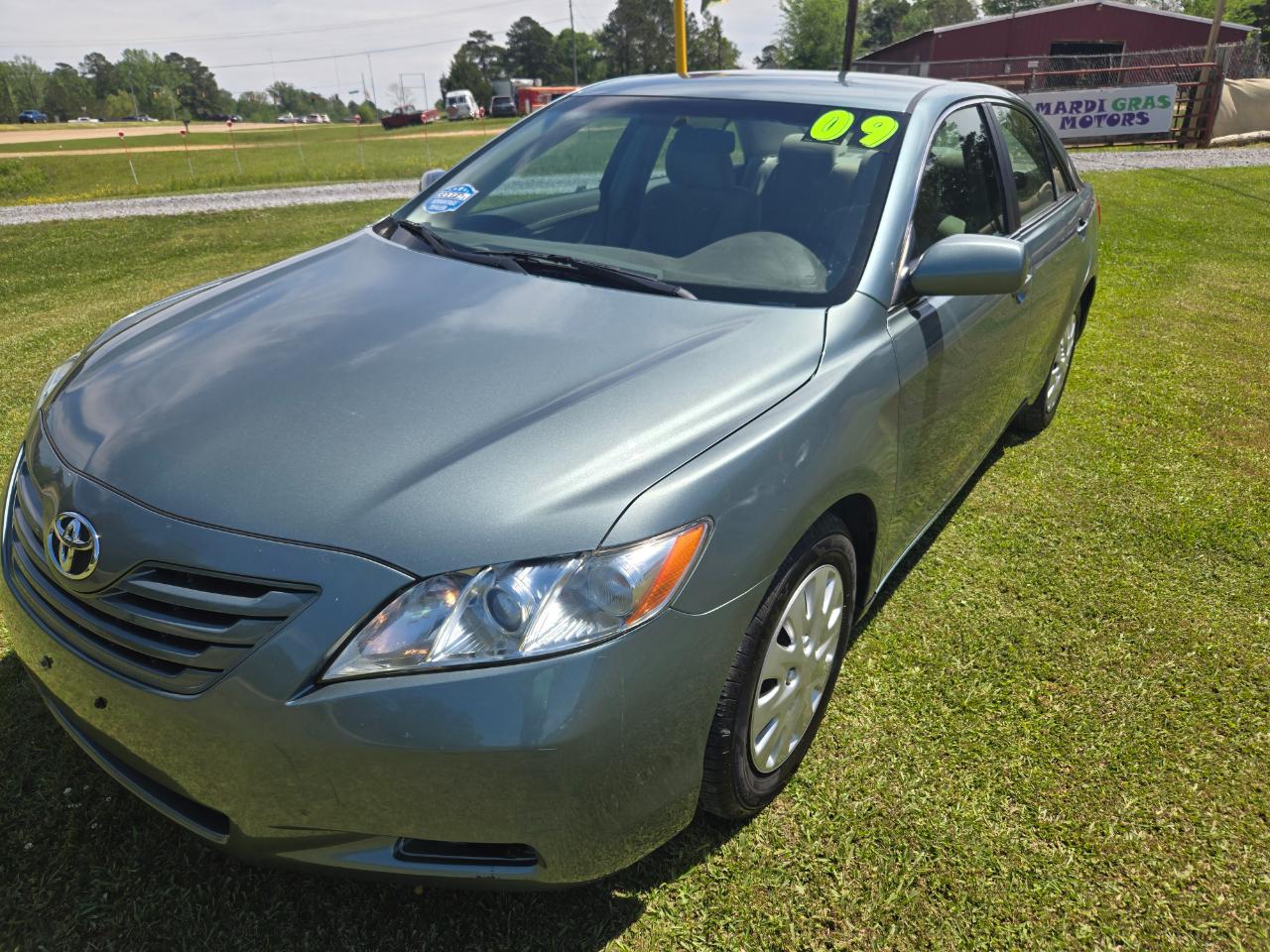 Toyota Camry LE 2009