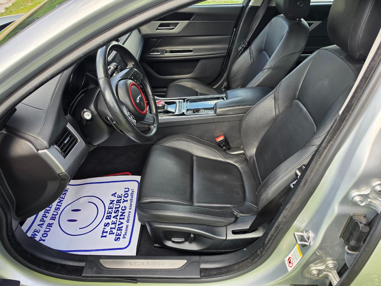 Jaguar XF-Series 35t Premium 2017