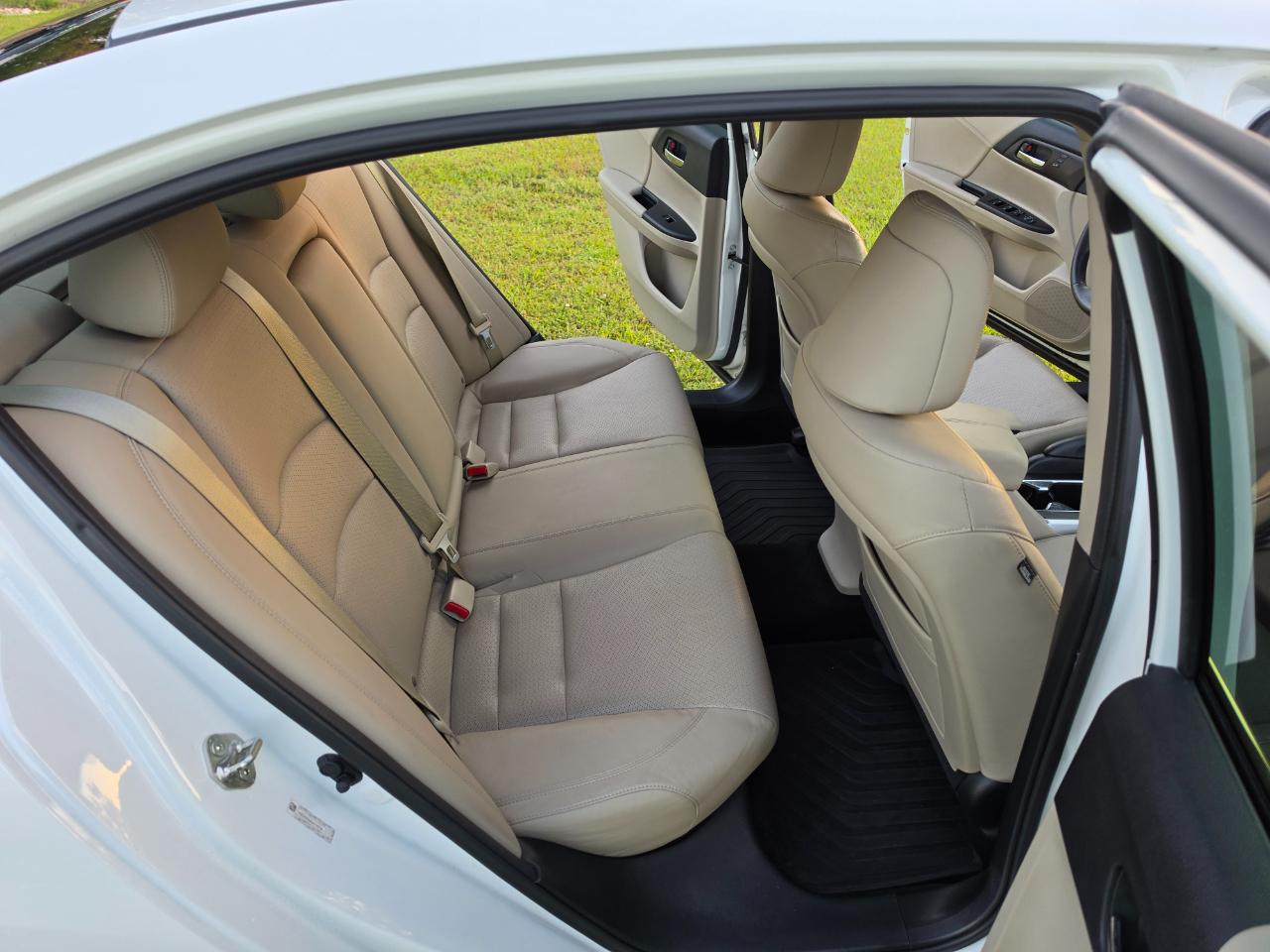 Honda Accord EX-L Sedan CVT 2013