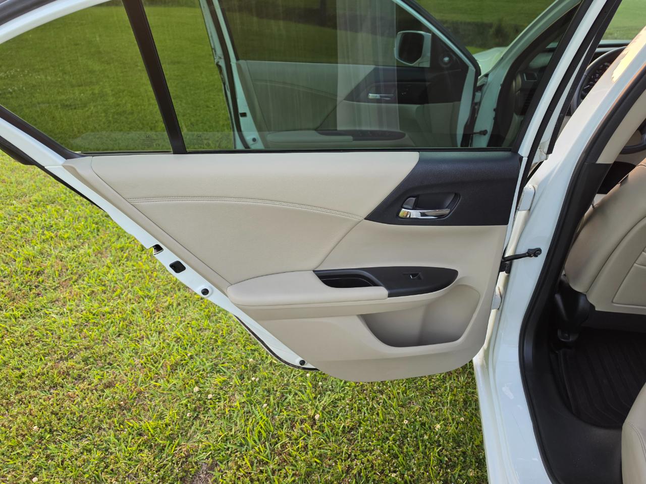 Honda Accord EX-L Sedan CVT 2013