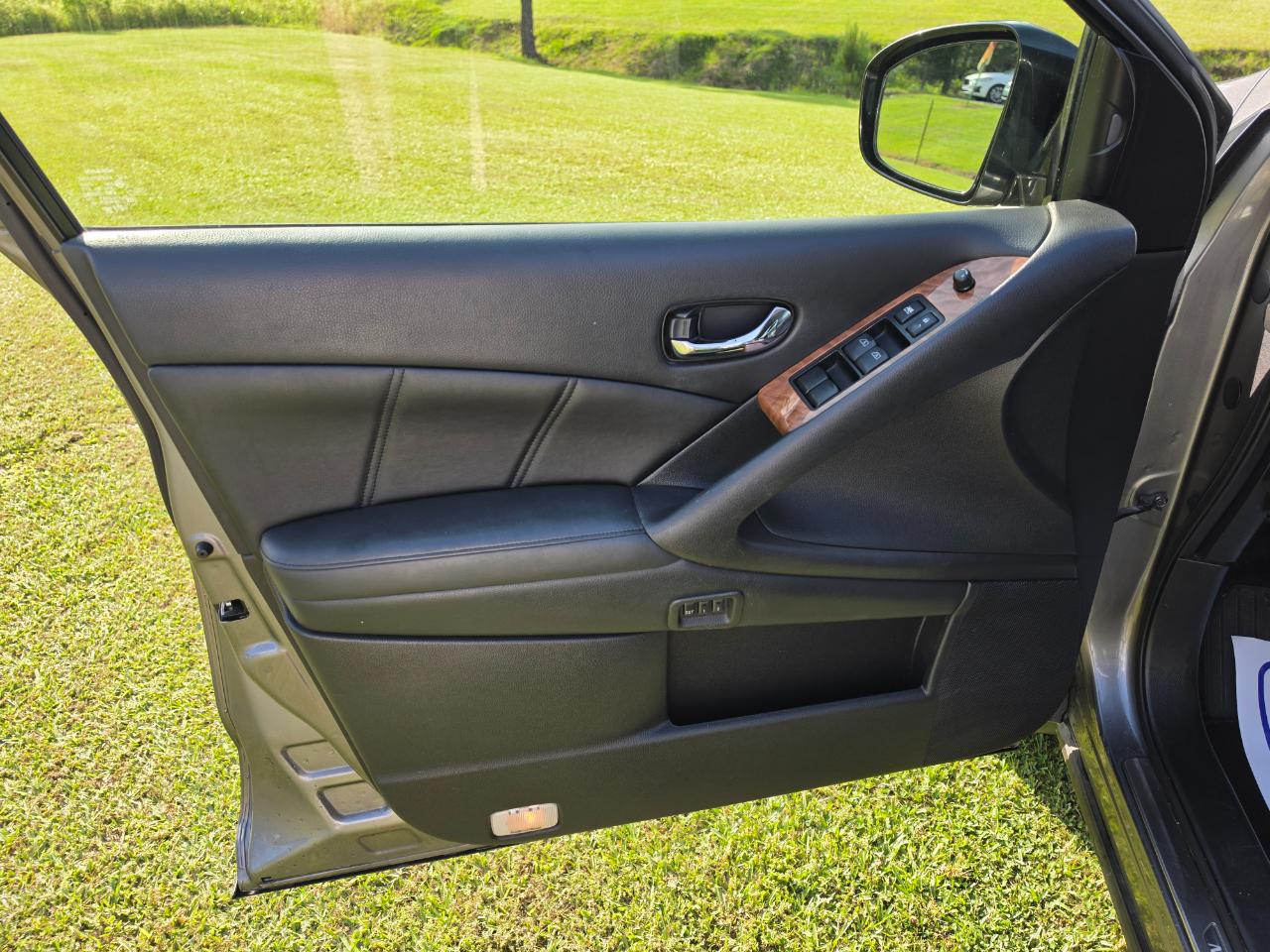 Nissan Murano Platinum FWD 2013